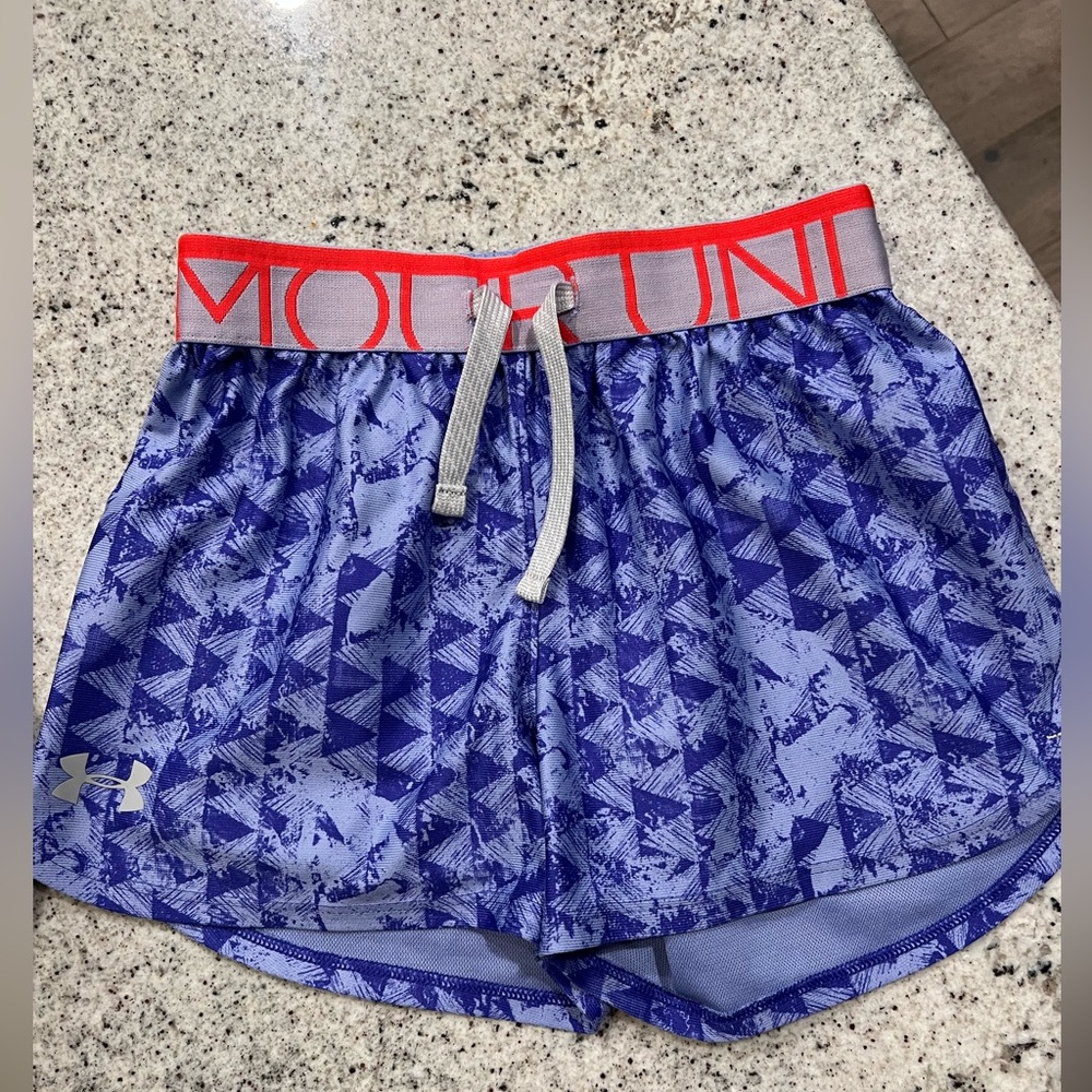 Under Armour Shorts Youth Small Girls
